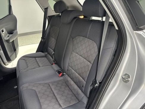 Used 2018 Kia Niro FE FWD image 24