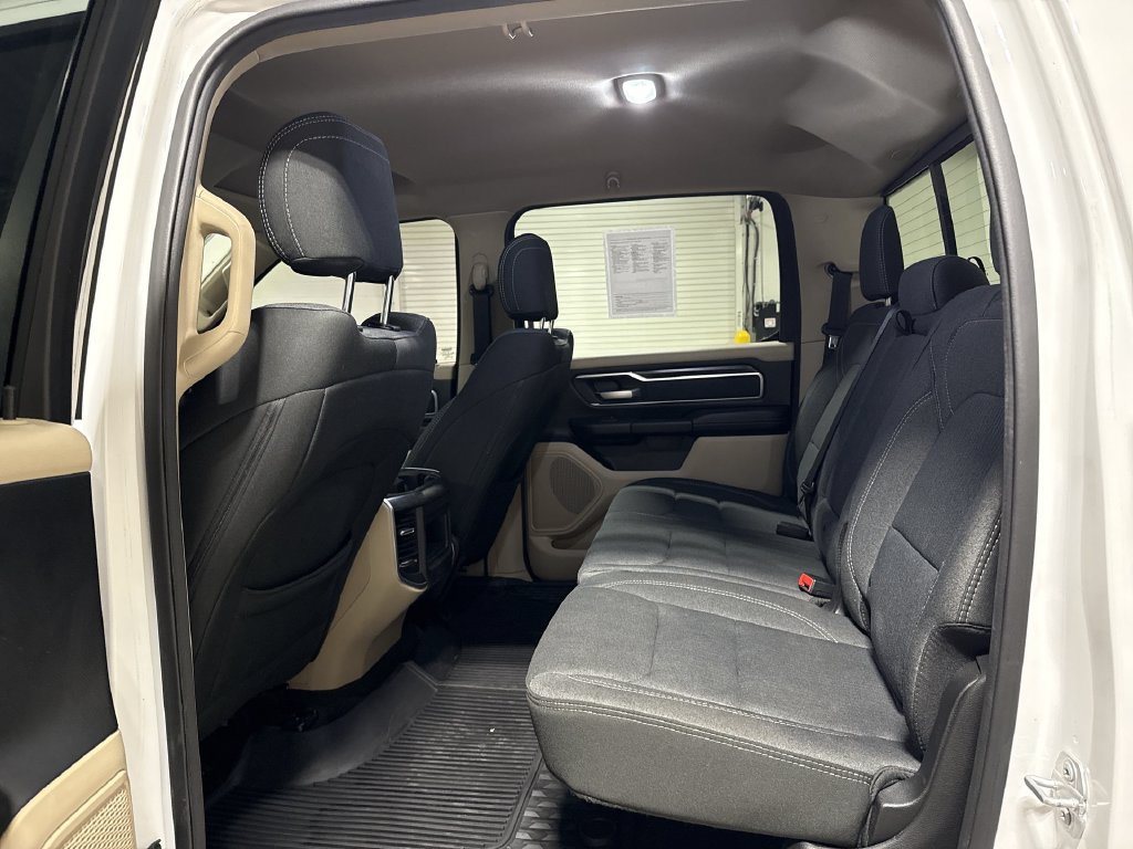 Used 2019 RAM 1500 Big Horn AWD/4WD image 22