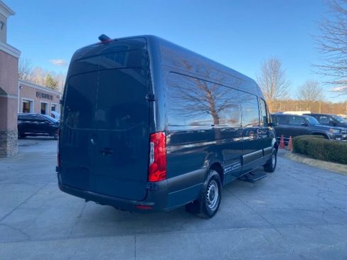 Used 2019 Mercedes-Benz Sprinter 170 image 3
