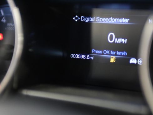 Used 2019 Ford Mustang Shelby GT350 w/ Technology Package RWD image 20