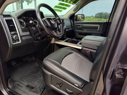 Used 2014 RAM 1500 Lone Star AWD/4WD image 2