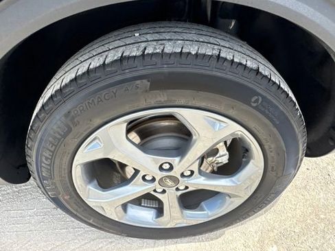 Used 2025 Ford Escape ST-Line AWD/4WD image 10