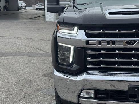 Used 2022 Chevrolet Silverado 2500 LTZ w/ LTZ Premium Package image 7