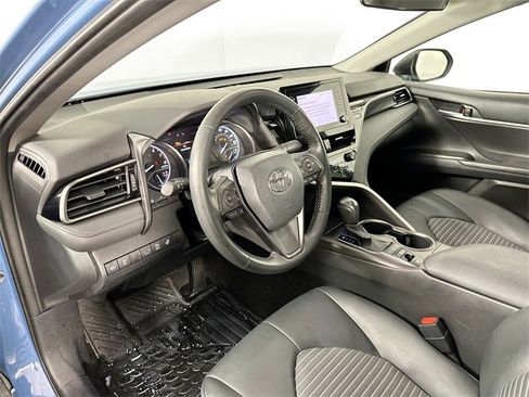 Used 2023 Toyota Camry SE image 20