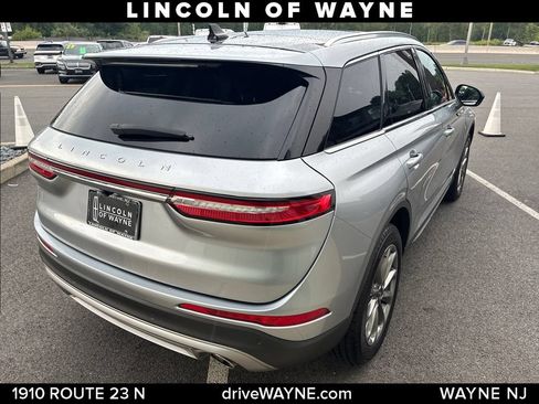 Certified 2021 Lincoln Corsair AWD w/ Premium Package image 8