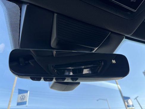 New 2026 Volkswagen Tiguan SE R-Line FWD image 34