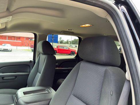 Used 2013 Chevrolet Suburban LS w/ Texas Edition RWD image 14