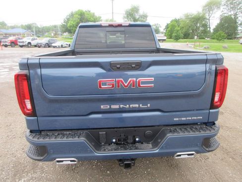 New 2026 GMC Sierra 1500 Denali w/ Denali Reserve Package AWD/4WD image 7