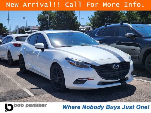 Used 2017 MAZDA MAZDA3 Grand Touring w/ Premium Equipment Package FWD image 1