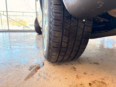 Used 2016 Volvo XC70 T5 Platinum w/ Protection Package image 40