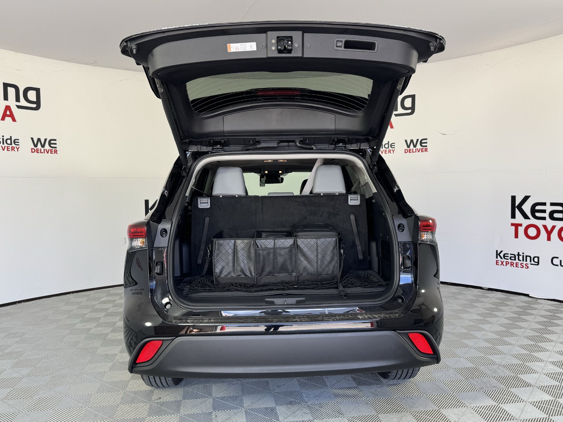 New 2026 Toyota Highlander XLE AWD/4WD image 11