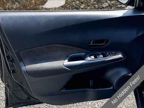 Used 2020 Nissan Kicks S FWD image 15