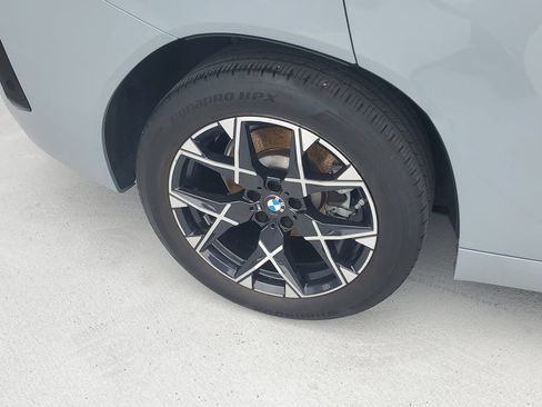 Used 2025 BMW X3 xDrive30i AWD/4WD image 11