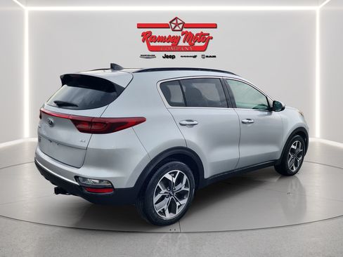 Used 2020 Kia Sportage EX w/ Option Group 15 FWD image 5