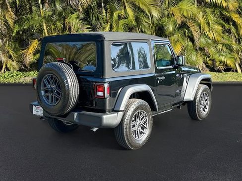 Used 2024 Jeep Wrangler Sport S image 5