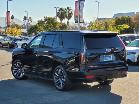 Used 2021 Cadillac Escalade Sport Platinum image 7