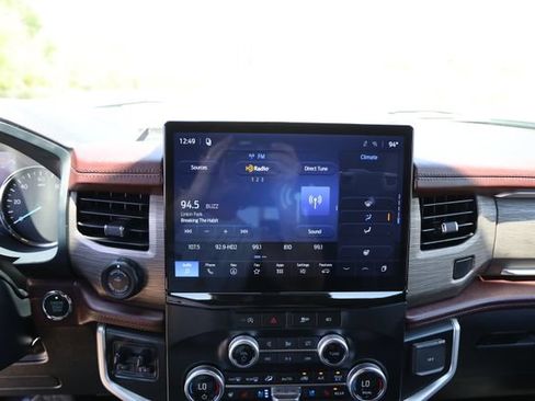 Used 2024 Ford Expedition Max Limited w/ Excursion Package AWD/4WD image 18