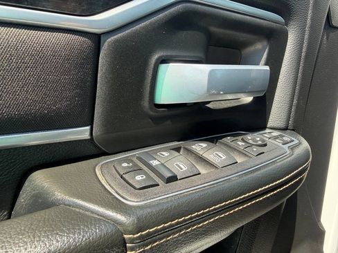 Used 2024 RAM 2500 Big Horn AWD/4WD image 25