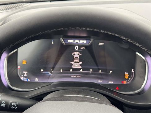 New 2026 RAM 1500 4x4 Crew Cab image 29
