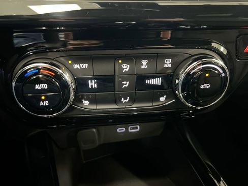 New 2026 Chevrolet Trax RS w/ Driver Confidence Package image 16