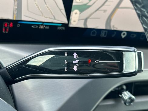 Used 2026 Cadillac Vistiq Sport w/ LPO, Floor Liner Package image 34