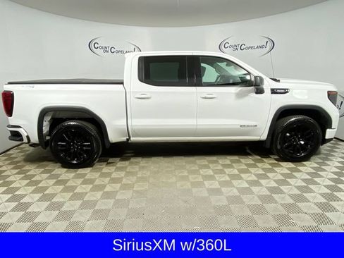 Used 2024 GMC Sierra 1500 Elevation AWD/4WD image 8