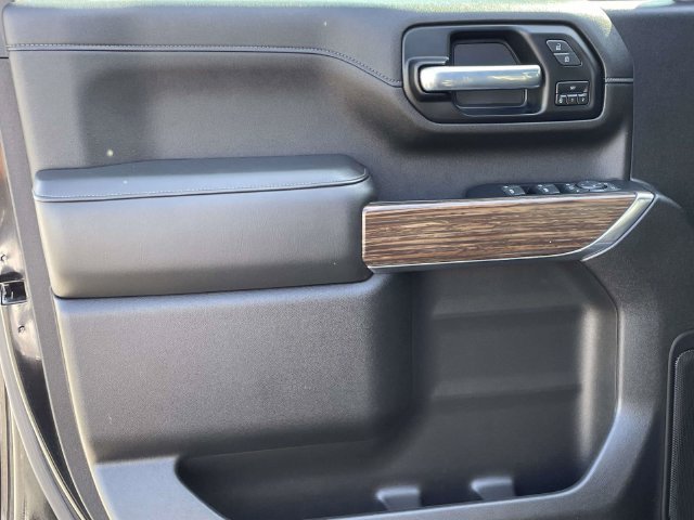 Used 2022 Chevrolet Silverado 2500 High Country AWD/4WD image 14