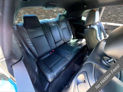 Used 2018 Dodge Challenger SRT Hellcat RWD image 25