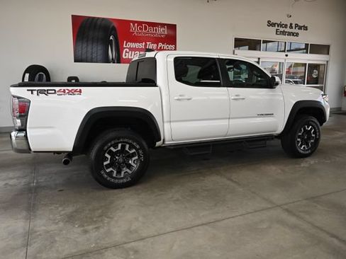 Used 2023 Toyota Tacoma TRD Off-Road AWD/4WD image 5