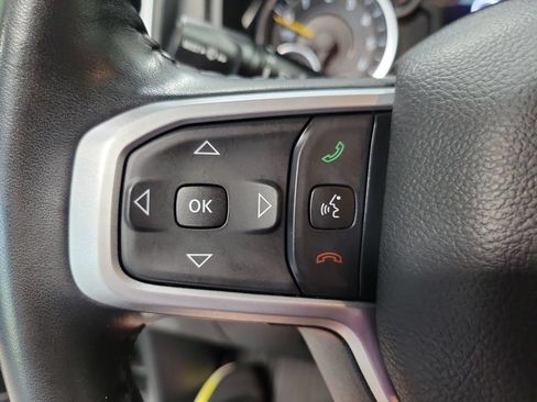 Used 2022 RAM 1500 Big Horn AWD/4WD image 36