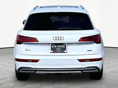 Used 2023 Audi Q5 2.0T Premium Plus w/ Premium Plus Package AWD/4WD image 4