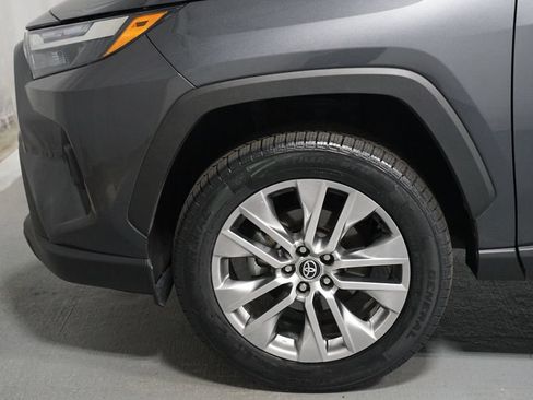 Certified 2023 Toyota RAV4 XLE Premium FWD image 5