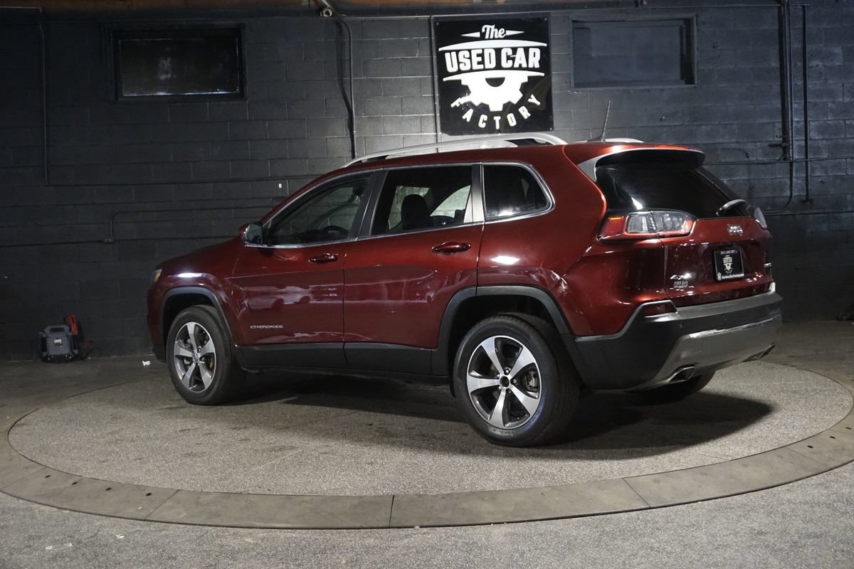 Used 2020 Jeep Cherokee Limited AWD/4WD image 4
