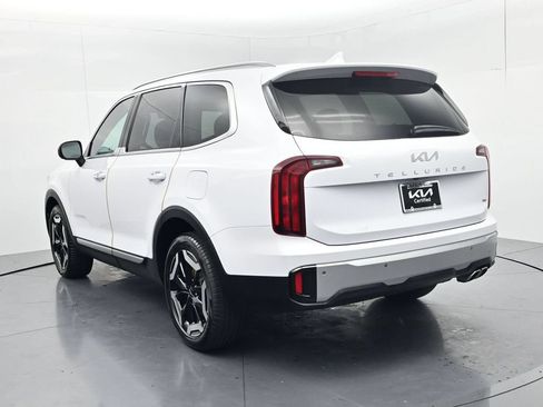 Certified 2024 Kia Telluride S w/ S Sunroof Package AWD/4WD image 6