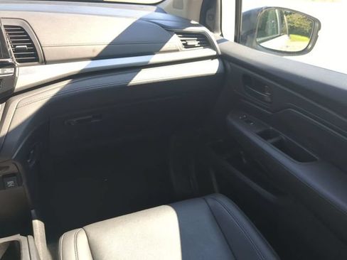 Used 2025 Honda Odyssey EX-L image 16