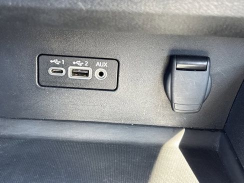 Used 2022 Nissan Altima 2.5 SV image 32