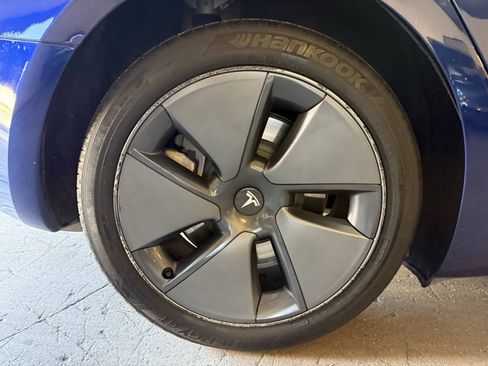 Used 2023 Tesla Model 3 Standard Range RWD image 30