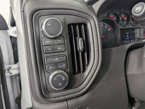 Used 2025 GMC Sierra 1500 Pro w/ Pro Value Package image 13