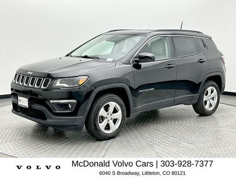 Used 2018 Jeep Compass Latitude w/ Safe & Security Group AWD/4WD image 1