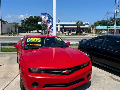 Used 2013 Chevrolet Camaro LS RWD image 2