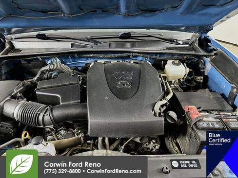 Used 2019 Toyota Tacoma TRD Off-Road w/ Technology Package image 30