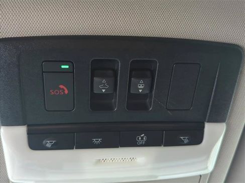Used 2023 Nissan Rogue SL w/ SL Premium Package FWD image 24