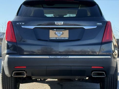 Used 2017 Cadillac XT5 Luxury w/ Driver Awareness Package image 4