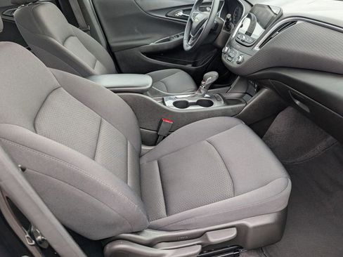 Used 2024 Chevrolet Malibu RS image 46