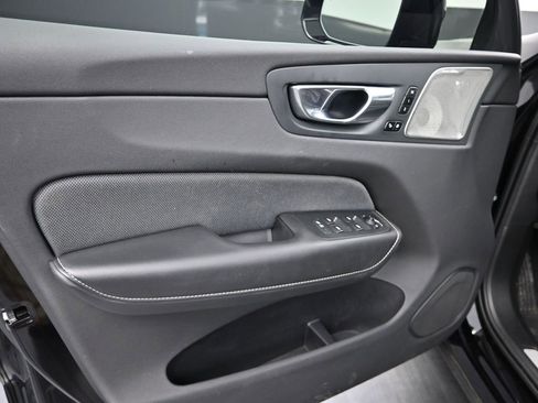 Used 2021 Volvo XC60 T8 R-Design w/ Advanced Package image 15