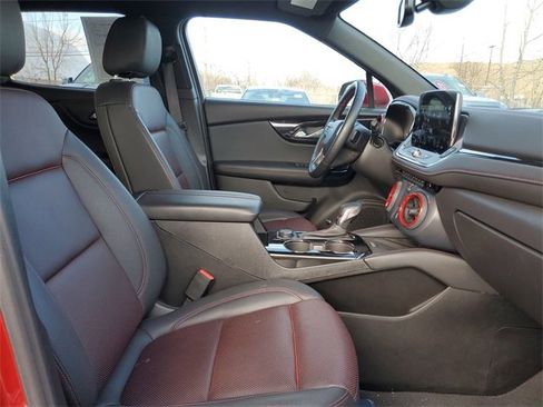 Certified 2025 Chevrolet Blazer RS image 28