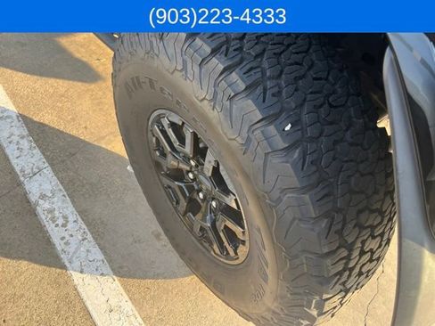 Used 2024 Ford Bronco Raptor w/ Interior Carbon Fiber Pack 6 AWD/4WD image 5