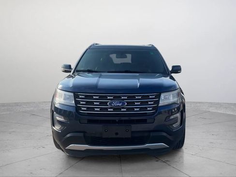 Used 2017 Ford Explorer Limited AWD/4WD image 8