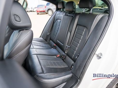 Used 2019 BMW 330i xDrive Sedan AWD/4WD image 11