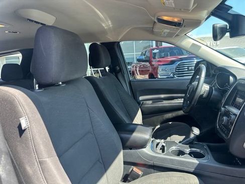 Used 2018 Dodge Durango SXT w/ 3rd Row Seating Group RWD image 2